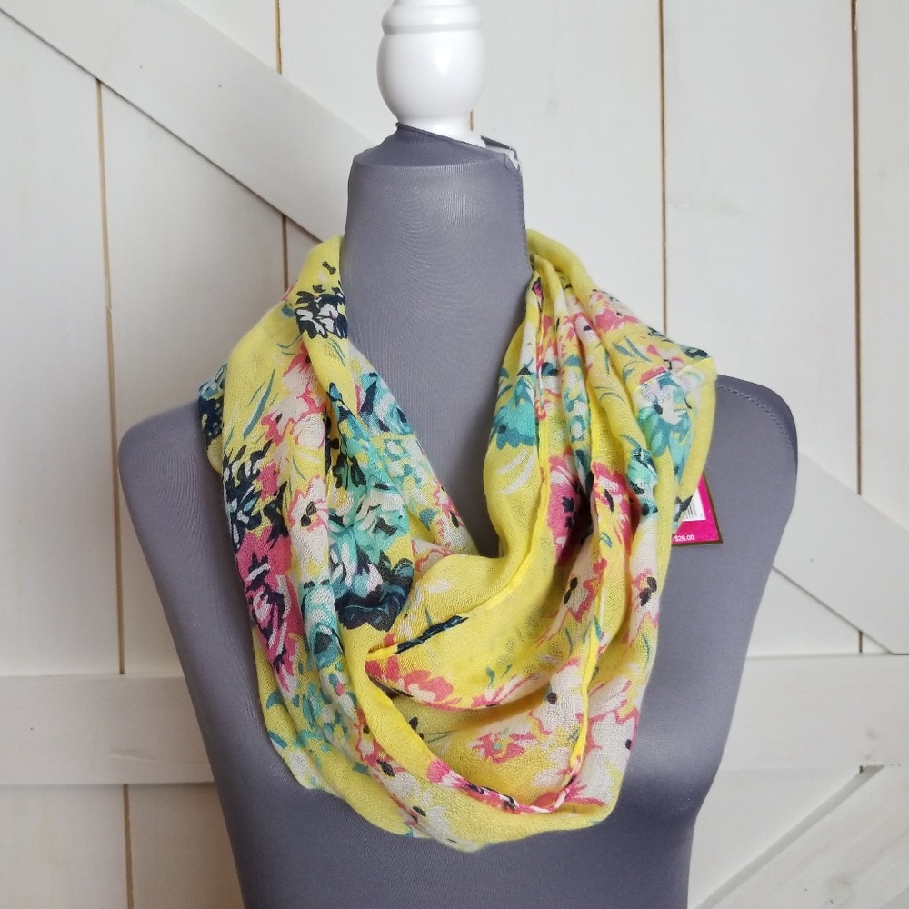 Candie's Vibrant Multicolor Floral Scarf